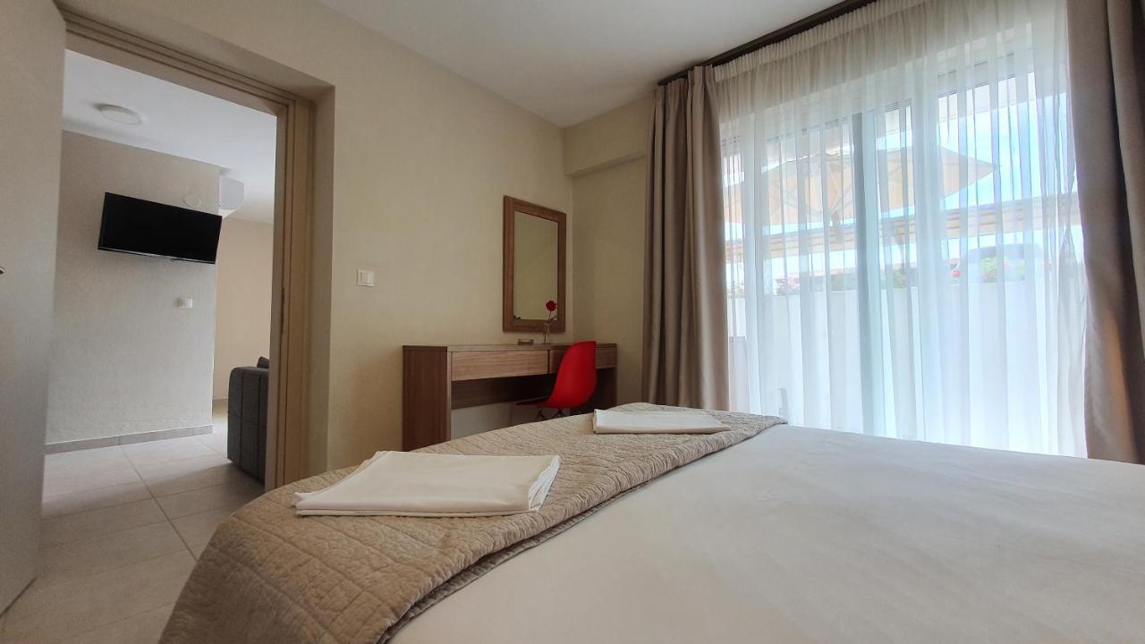 Astra Sarti Luxury Suites 外观 照片